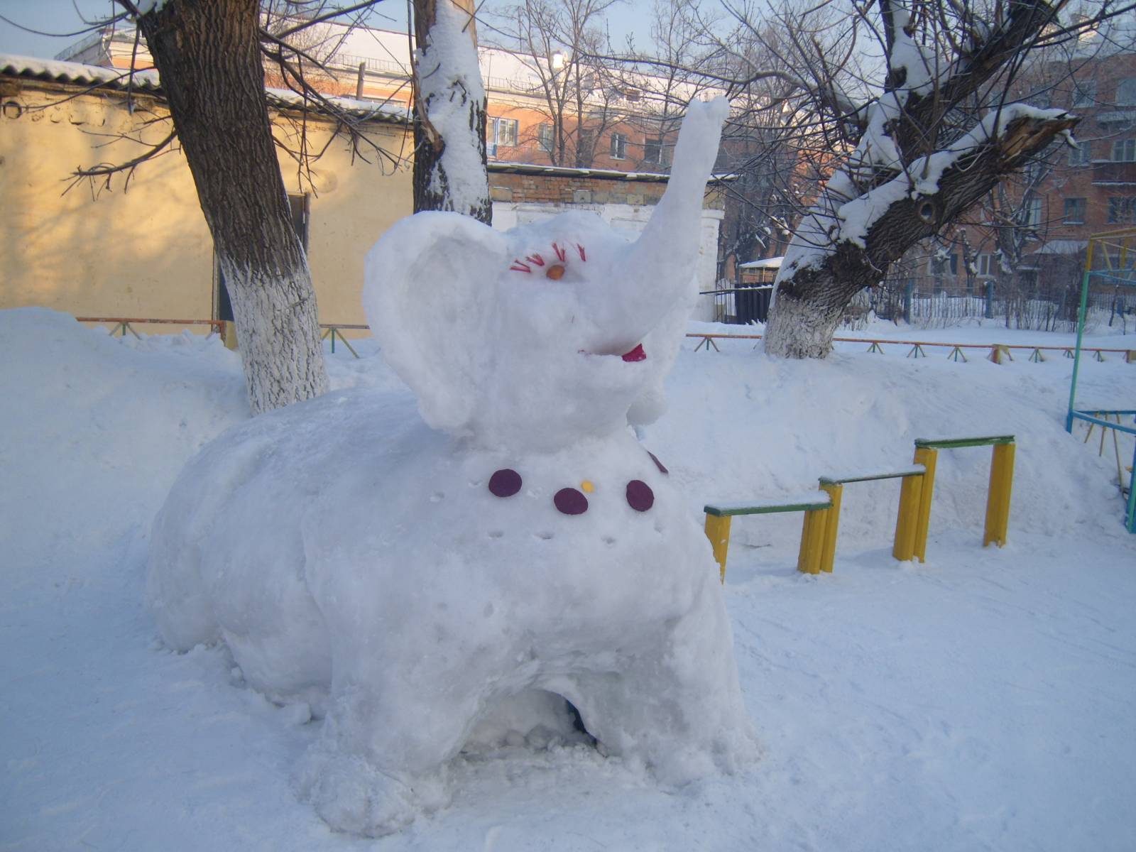 Зима. поделки из снега Зима. поделки из снега